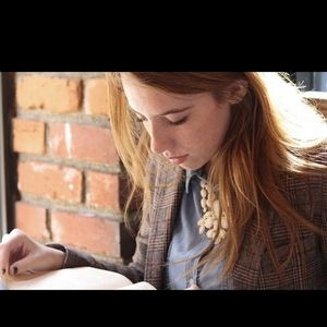 Meet your Posher, Lydia